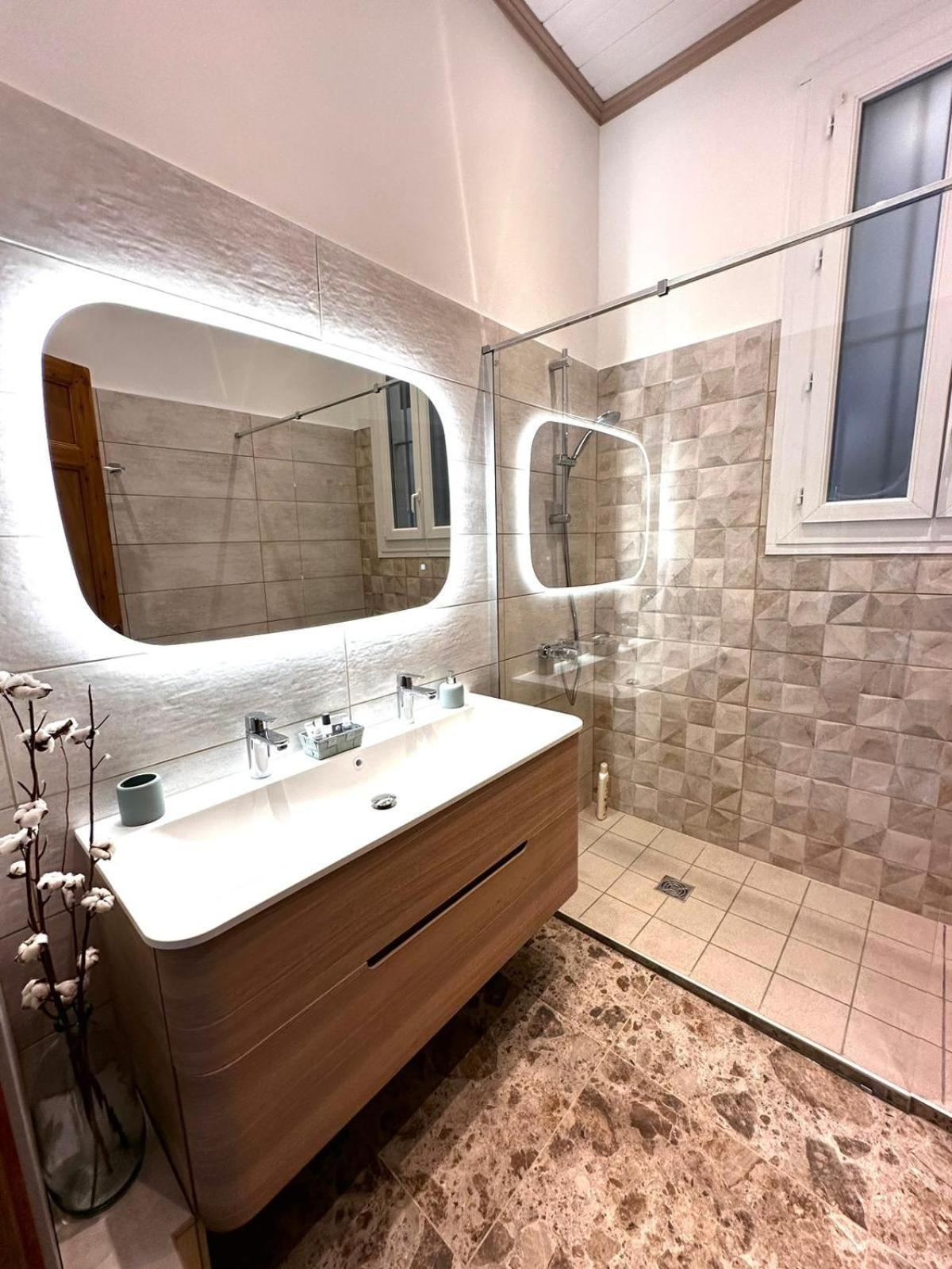 Appartement 4 A 8 Personnes, Spacieux De Standing Classe 4 Etoiles Ним Екстериор снимка